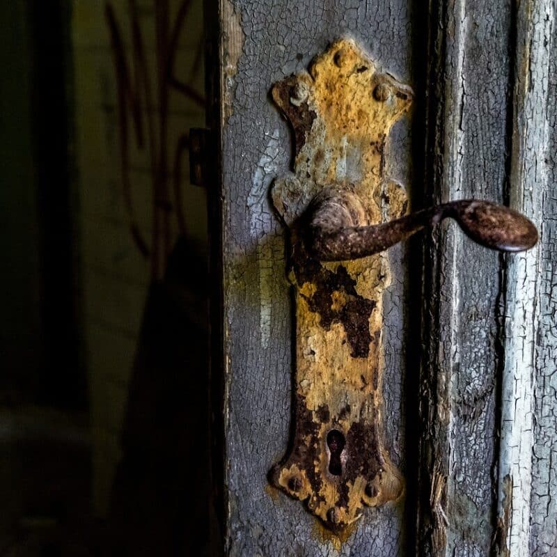 tipos de pomos y manillas para puertas